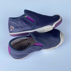 Plae purple shoes